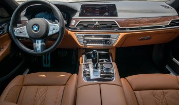 BMW 730Li полный